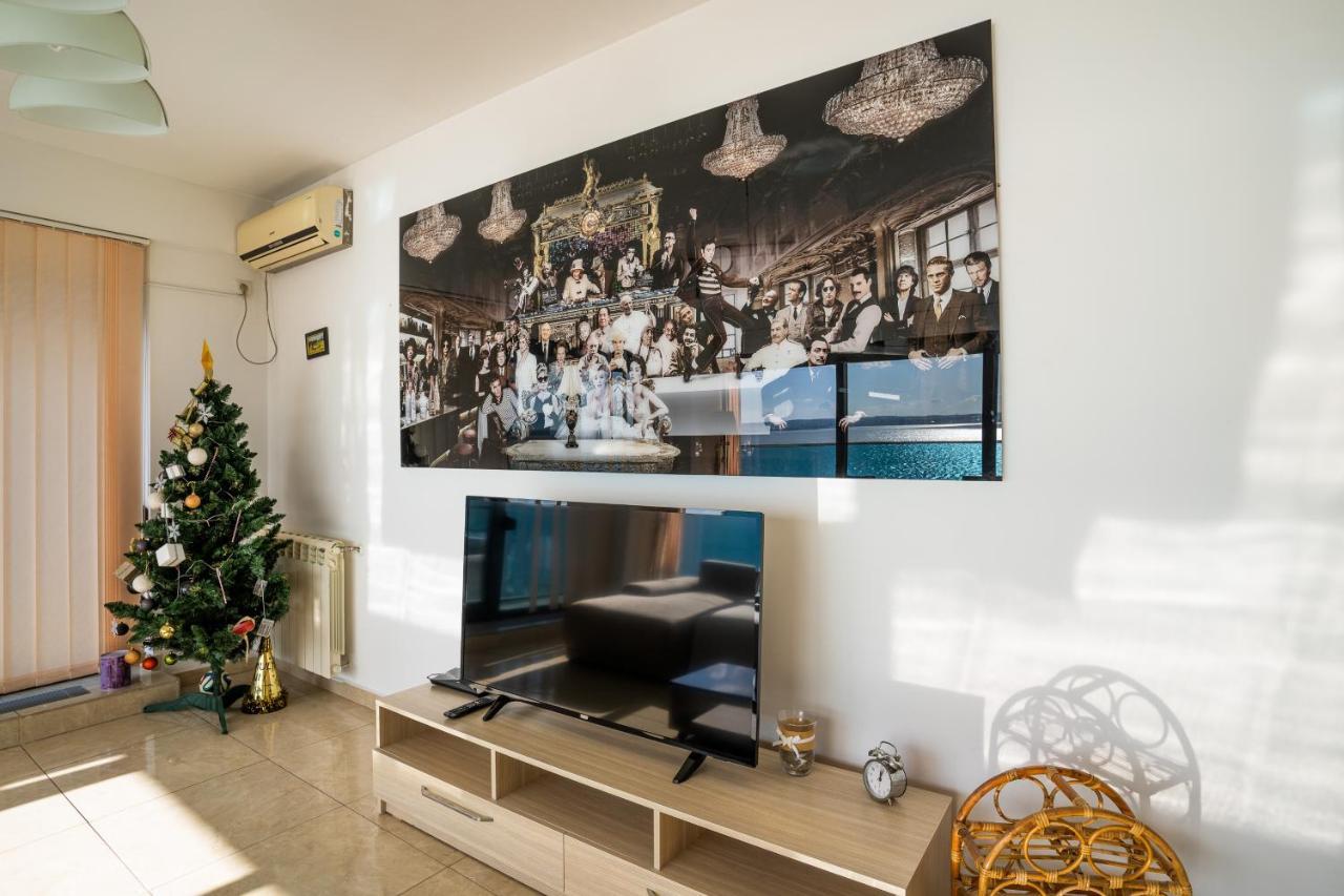 Mamaia Vip Apartment Exterior photo